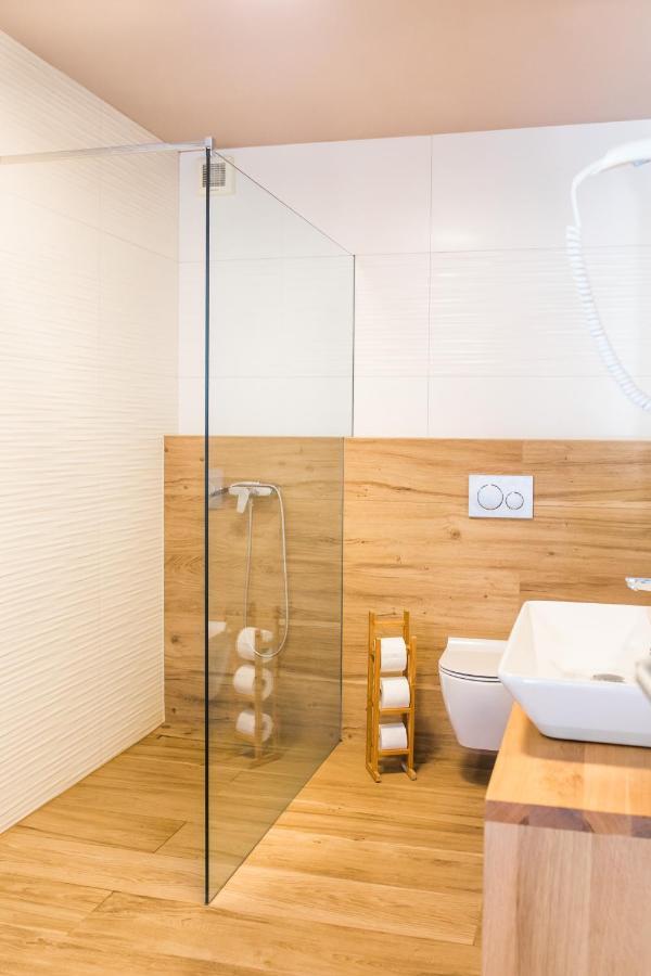 Hotel Penzion Kobala Толмин Экстерьер фото