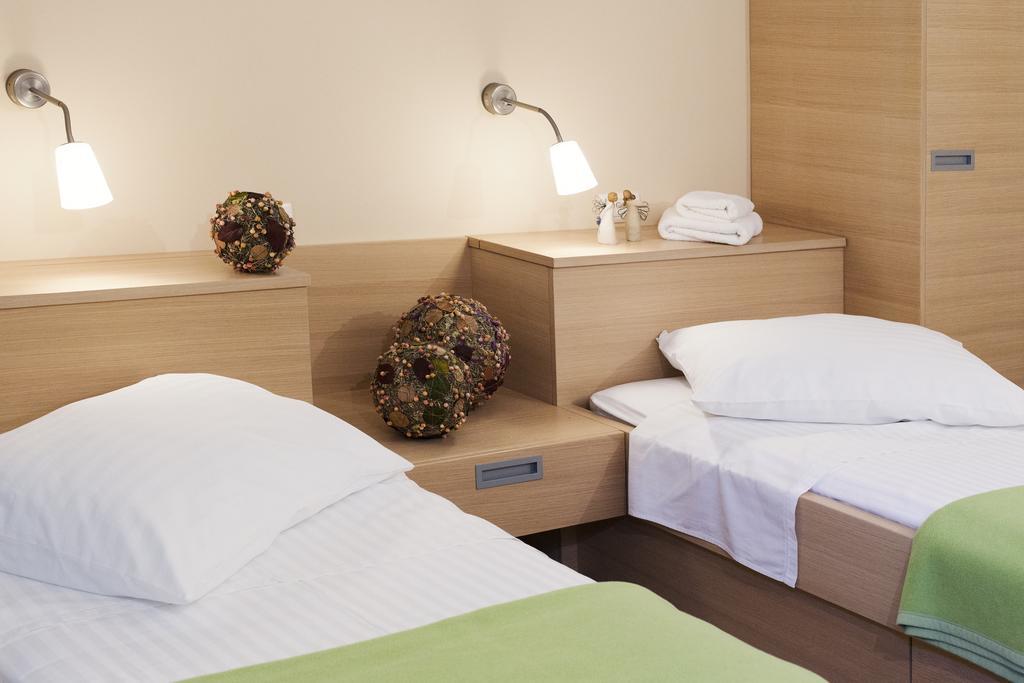 Hotel Penzion Kobala Толмин Номер фото